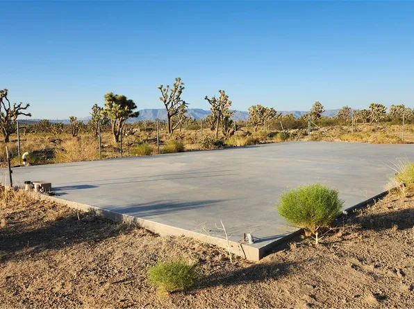 17932 N Needle Dr, Dolan Springs, AZ 86441