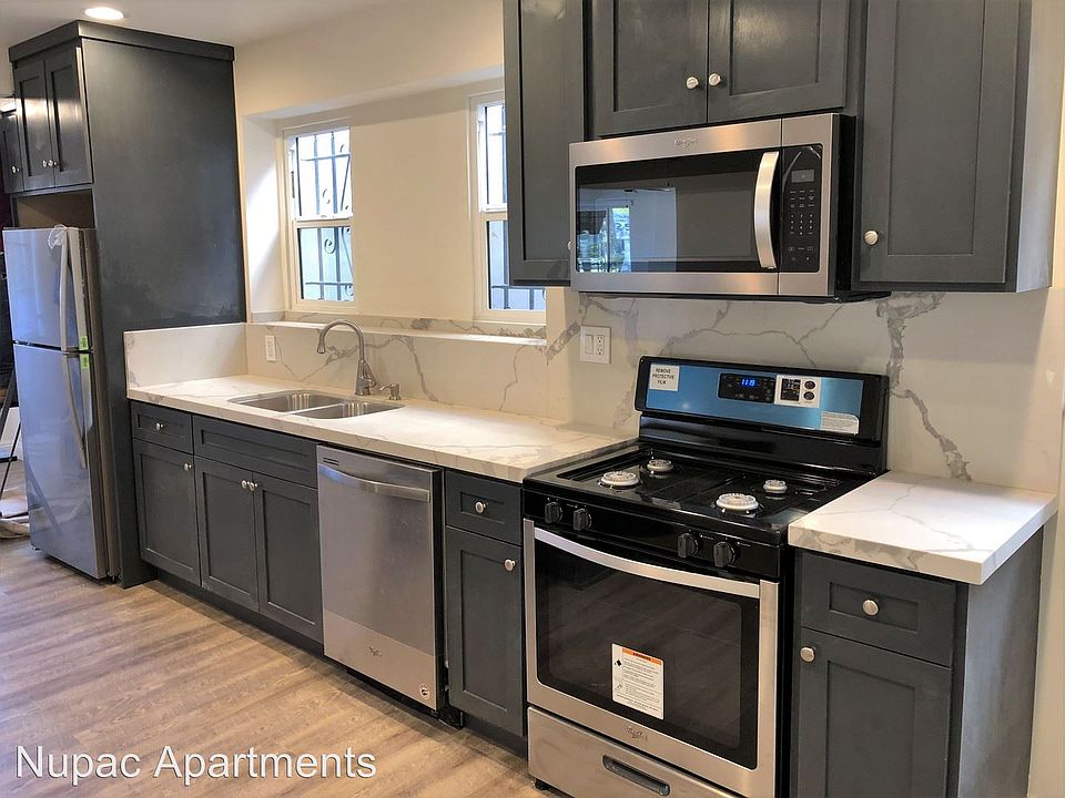 1st image of 1018 S Crescent Heights Blvd