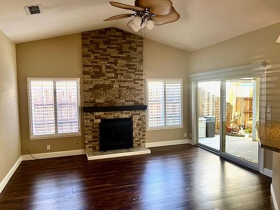 2nd image of 8464 Cassatt Way