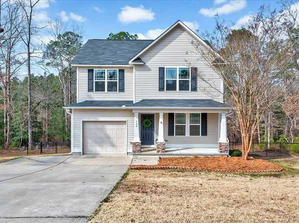 130 Cherryhill Dr, Four Oaks, NC 27524