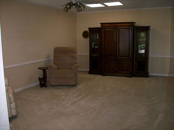 2nd image of 10510 W Granada Dr