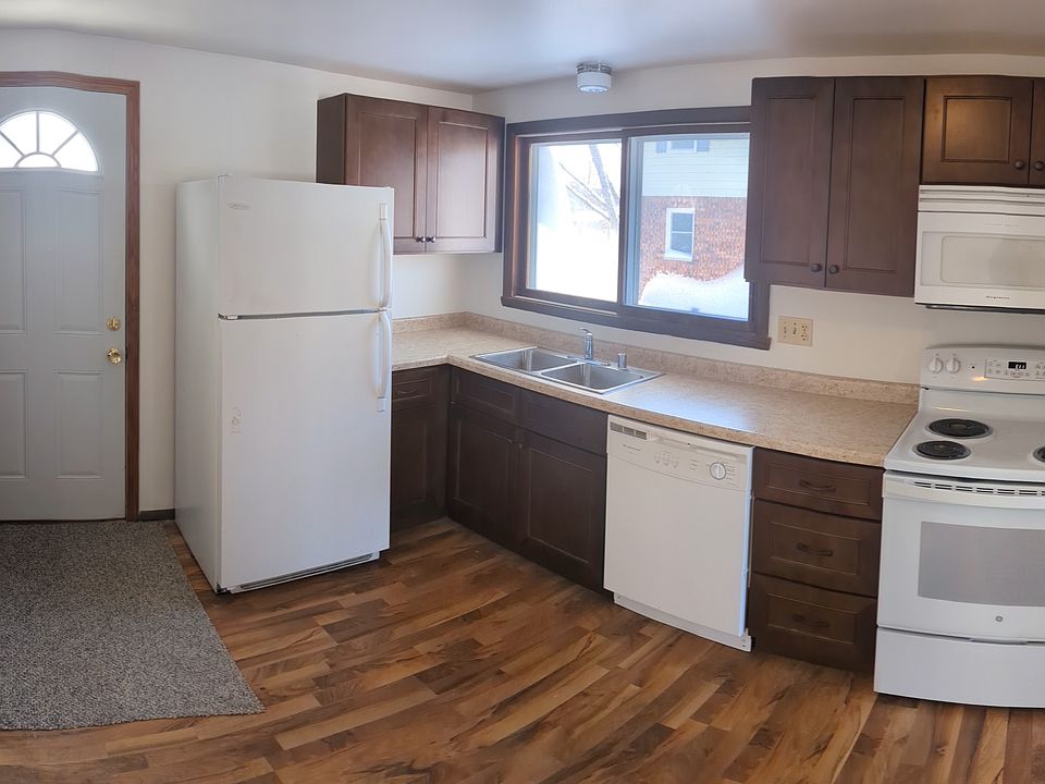 1st image of 110-112 W Grant St #110