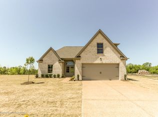 8117 S Ashton Cv S, Southaven, MS 38672