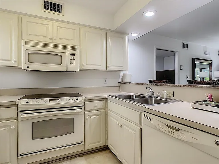 4786 Fox Hunt Dr #B717 — Photo 3