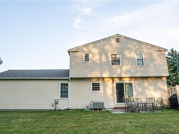 2nd image of 19112 Quail Hollow Dr