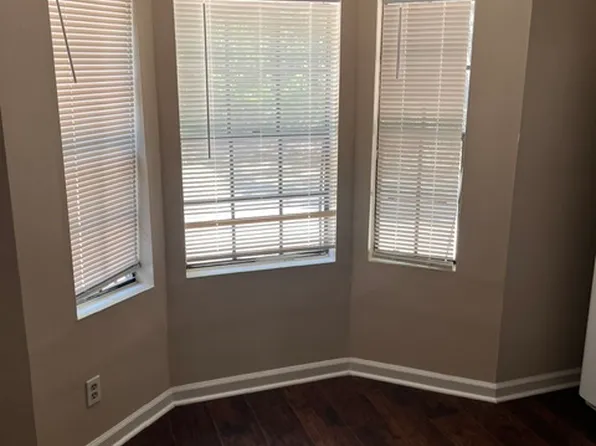 140 Hunters Ln APT B, Fayetteville, GA 30215