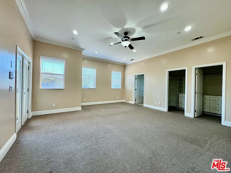 7347 Dinwiddie St — Photo 41