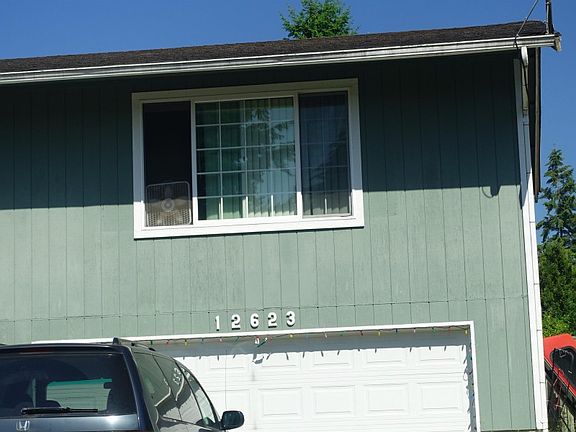 2nd image of 12623 217th Avenue Ct E