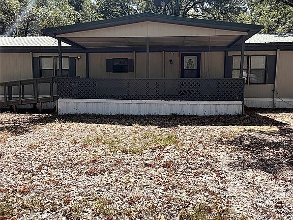 2nd image of 107 Meadowlark Ln