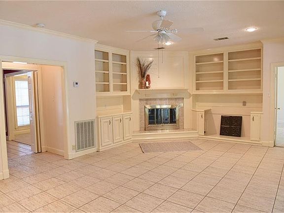 5th image of 5102 Walnut Hills Dr