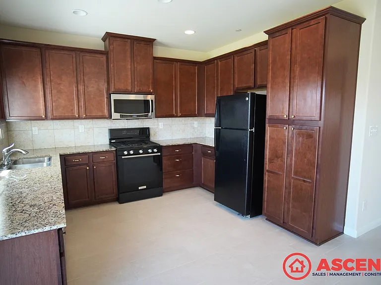 9118 Davedaly Ct — Photo 12