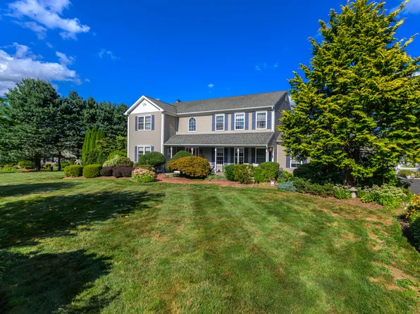 (undisclosed Address), Shelton, CT 06484