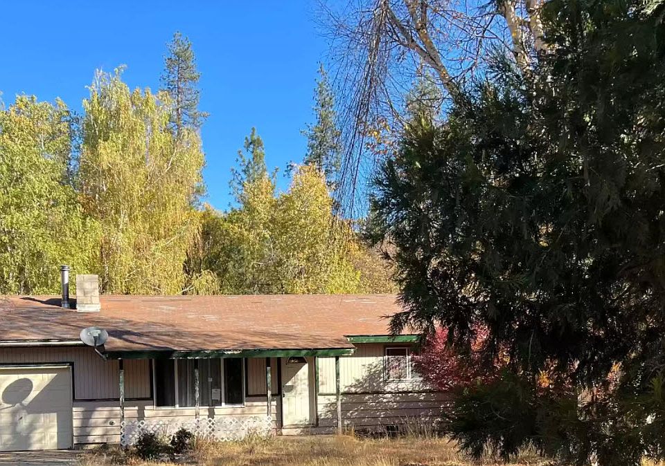 1st image of 124 Carol Ln W