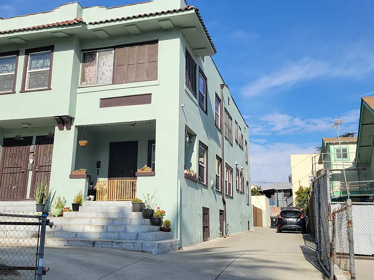 1707 Park Ave #1707 — Photo 4
