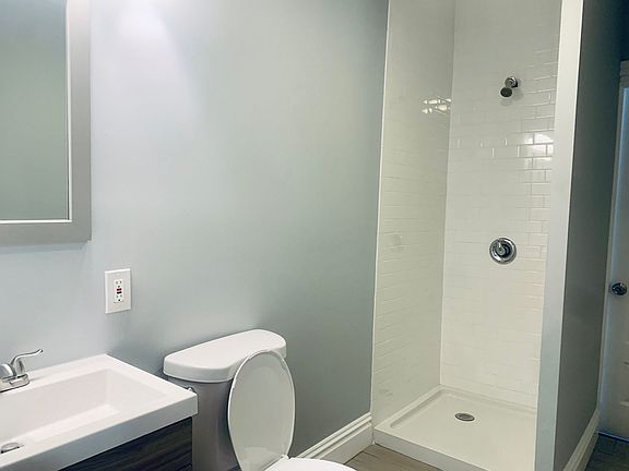5th image of 2409-2411 S 12th St #2409-3F