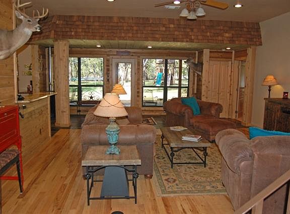 4th image of 1215 Riverwood Trl