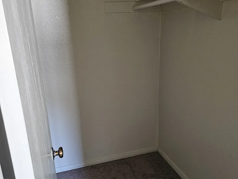 7927 Camino Glorita — Photo 5