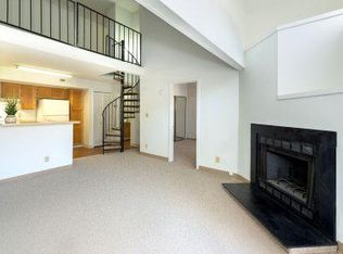 516 Oscar Loop APT 302J, Newport News, VA 23606