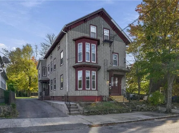 95 Meadow St, Pawtucket, RI 02860