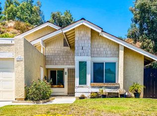 27581 Pamplico Dr, Santa Clarita, CA 91354