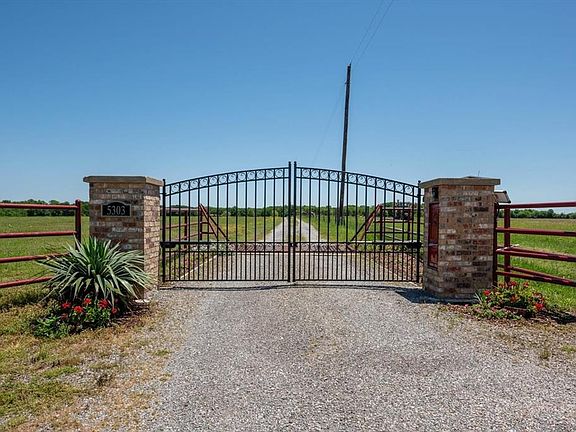 2nd image of 5303 Farm Road 904 S