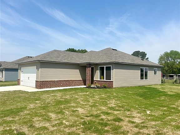 2nd image of 2572 Allanna Ln