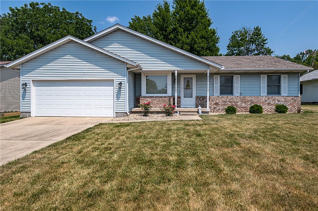 2660 Pheasant Run, Decatur, IL 62521 | Zillow