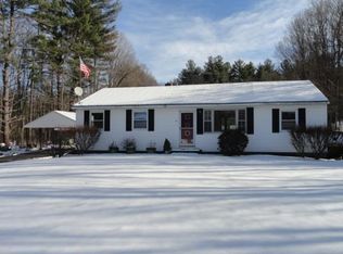 48 W Elm St, Townsend, MA 01474