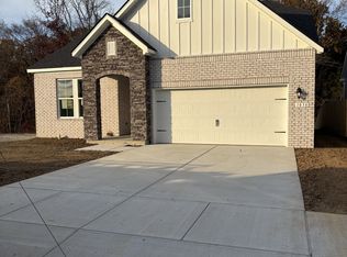 1038 Lionheart Dr, Hermitage, TN 37076