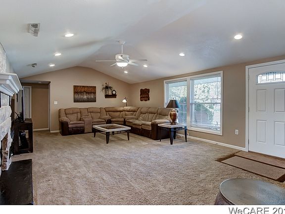 5th image of 2429 Lakewood Ave