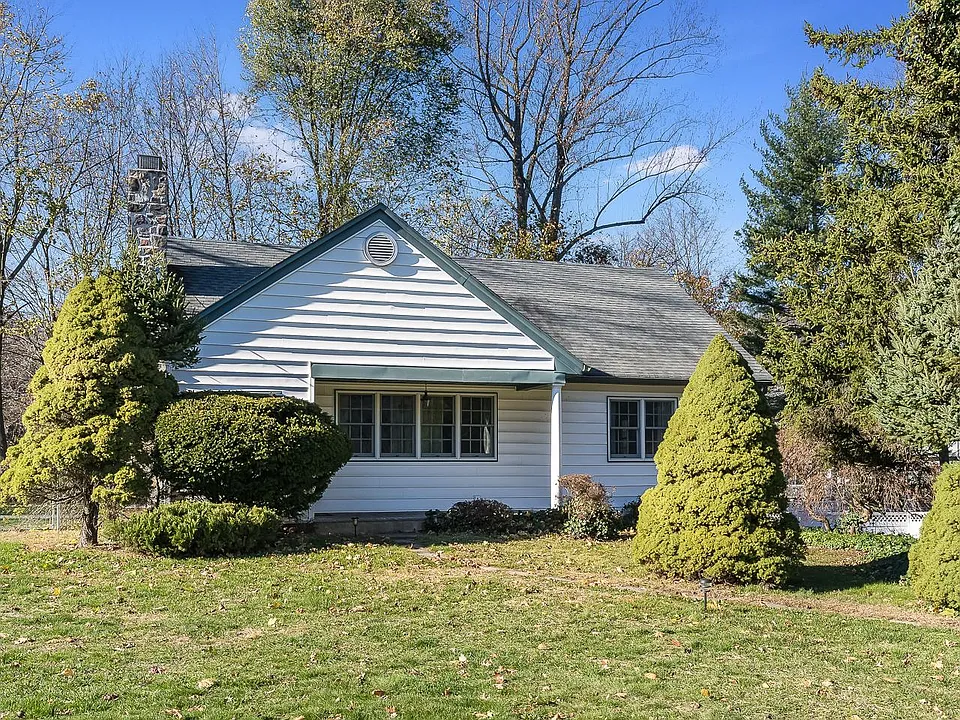 130 Littleton Rd