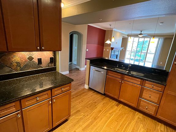 4th image of 9019 E Panorama Cir #D-310