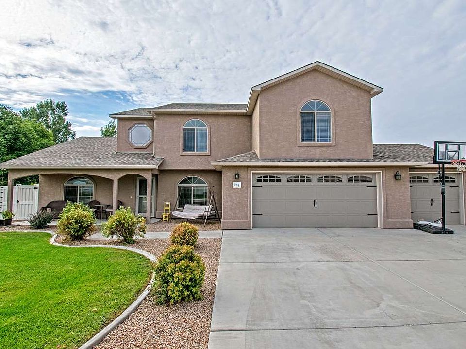1st image of 998 Wildwood Dr