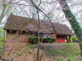 16836 Edinburg Ln, South Bend, IN