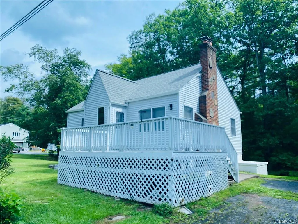 146 Yulan Barryville Rd photo 1