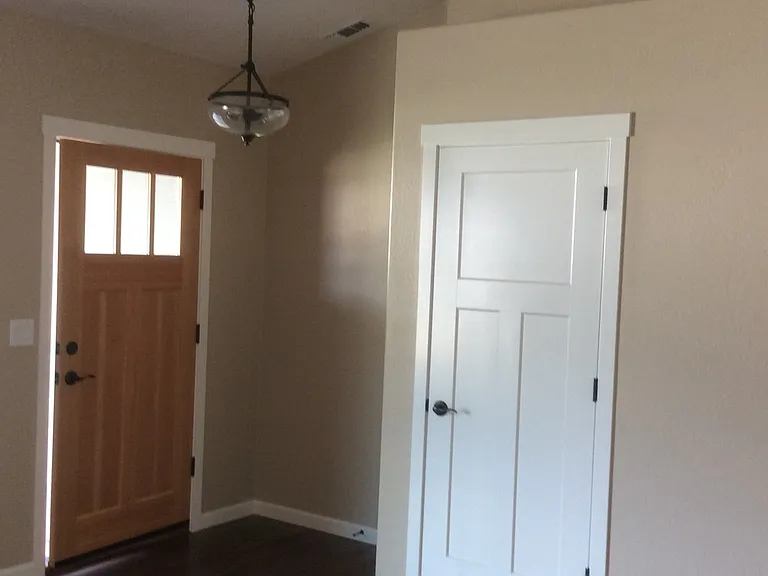 185 SE Briggs Way — Photo 7