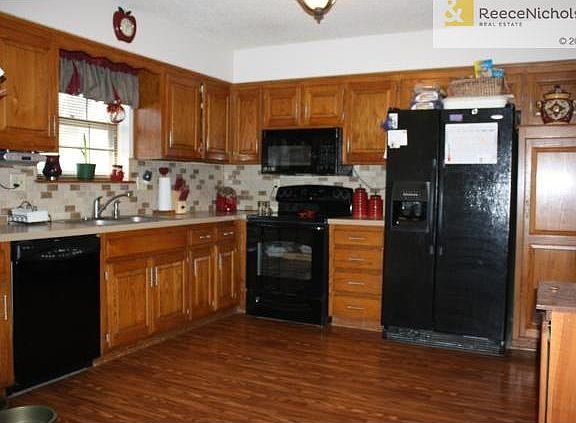 5th image of 8612 N Shannon Ave