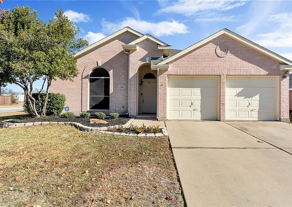 1st image of 7501 Fossil Hill Dr