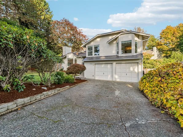 9700 NE 141st Court, Kirkland, WA 98034
