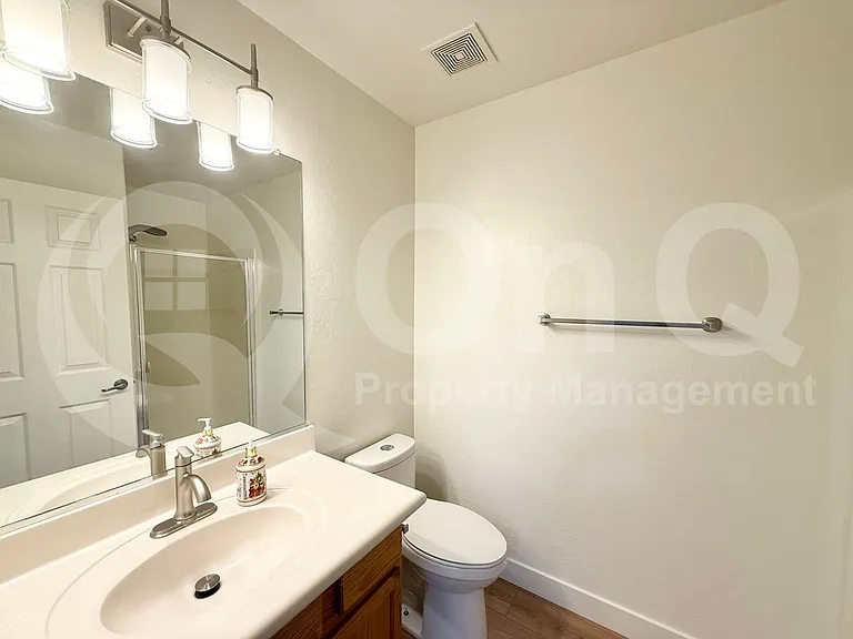1813 S 123rd Dr — Photo 17