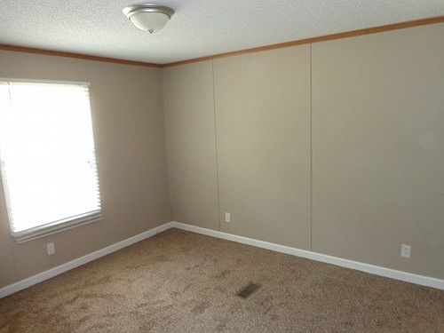 5th image of 26 Crosstree Ct