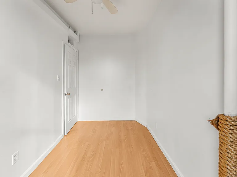124 Mott St #38 — Photo 10