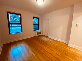 328 8th Ave #2P, New York, NY 10001