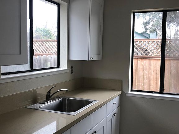2nd image of 2132 Marina Blvd