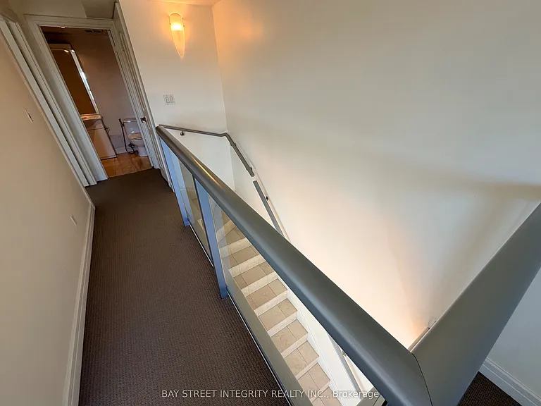 1 Avondale Ave #612 — Photo 16