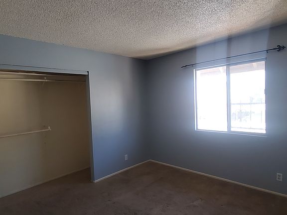 5th image of 1212 E Lawrence Ln