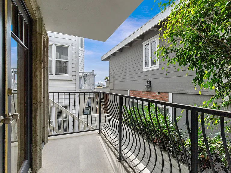 2521 Alma Ave — Photo 42
