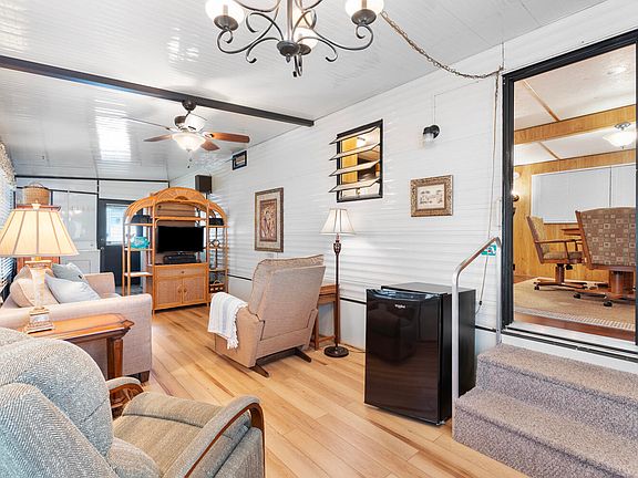 5th image of 20 Jasper Dr #20