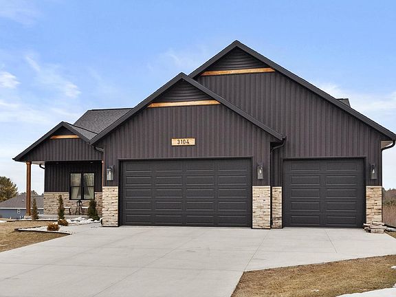3rd image of 3104 Sandy Ridge DRIVE