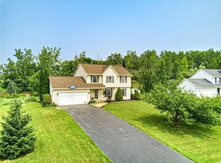 361 Highfield Dr, Macedon, NY 14502